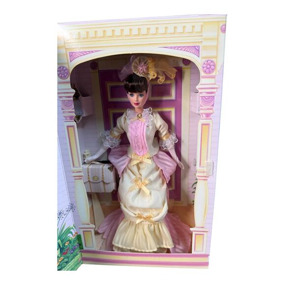 Barbie As Avon Exclusive Mrs. P.F.E. Albee 1997 Special Edition Mattel #20330 - Picture 2 of 9